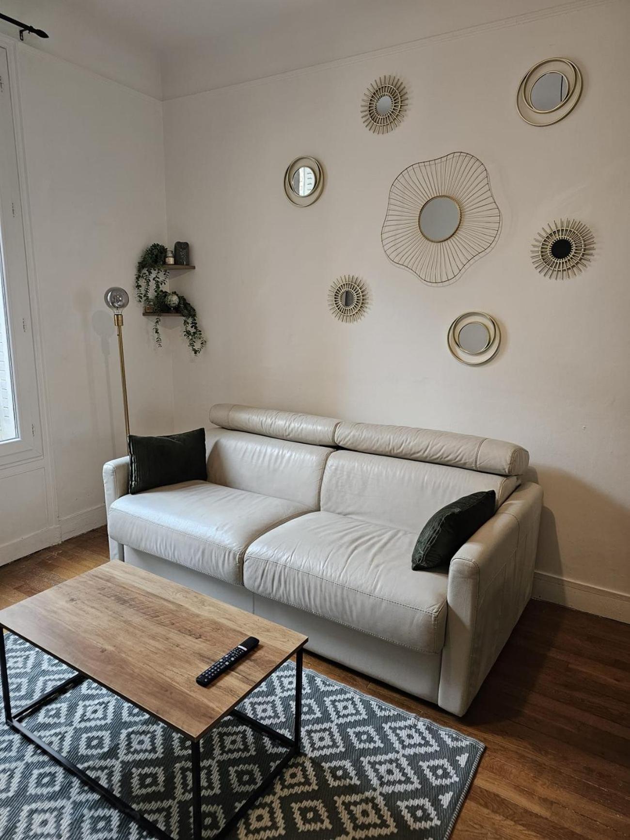 Beautiful 1 Bedroom Flat In Paris 17Th Ngoại thất bức ảnh